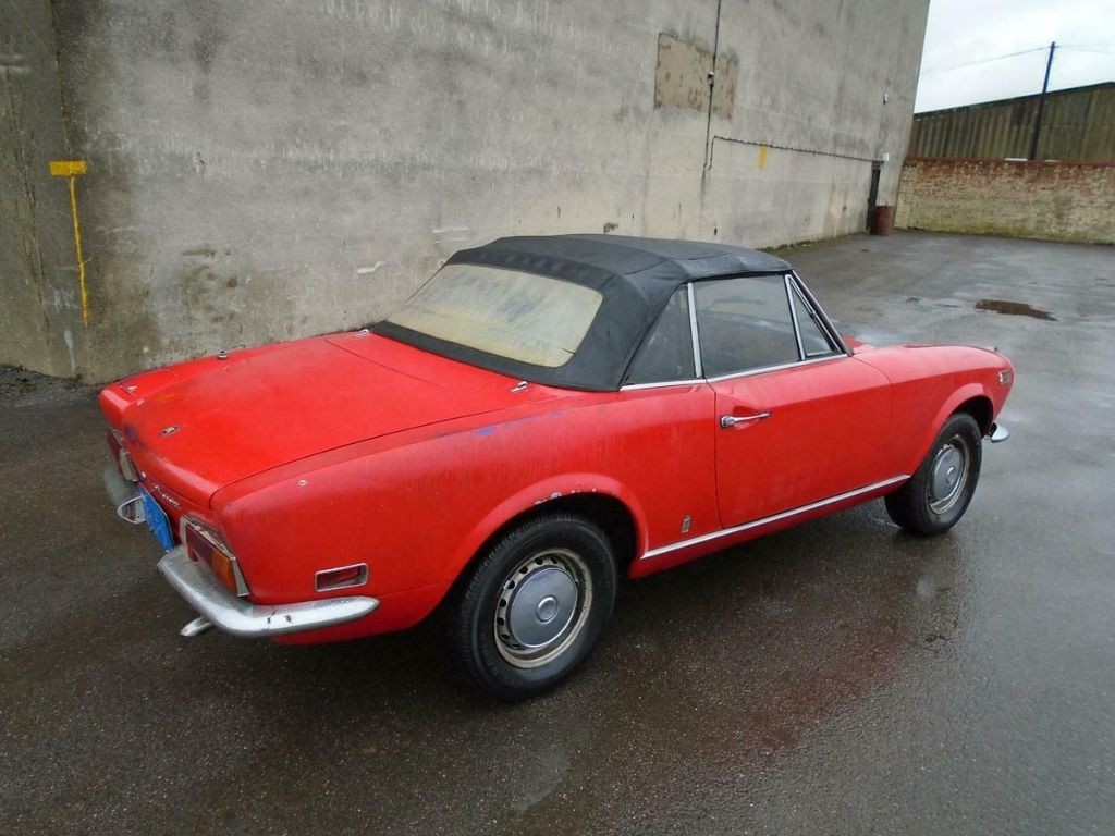 Fiat 124 1.6 Bs1 Sport Spider (1972) For Sale | Classic Cars And Campers
