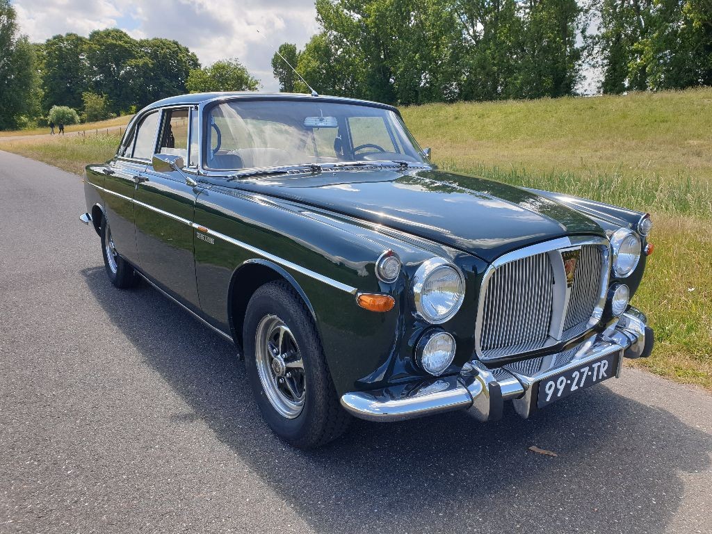 Rover P5B Coupe rare LHD For Sale | Classic Cars and Campers