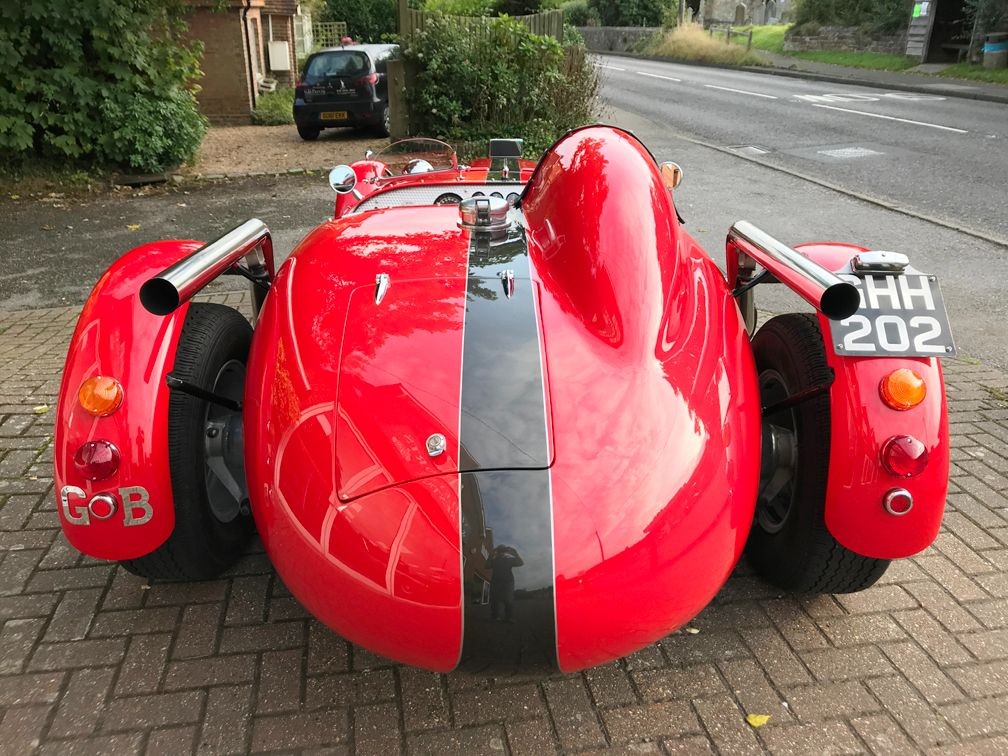 2004 RONART W152 6.0 V12 CARBON (THE only Carbon Fibre bodied Ronart ...