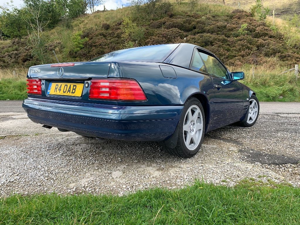 SPECIAL EDITION Mercedes sl320 (129) 40th anniversary For Sale ...