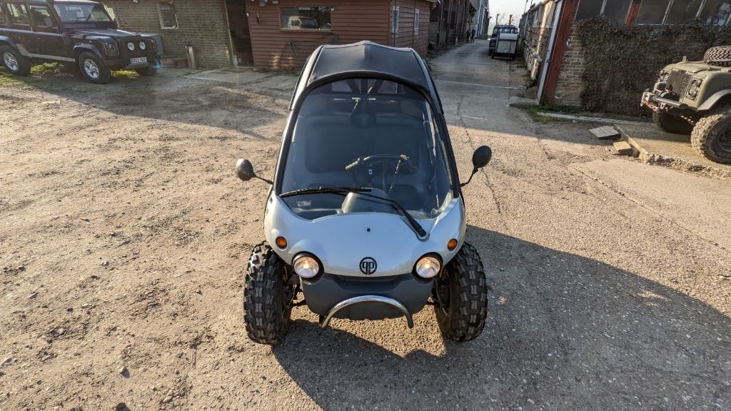 Secma Side View Secma QPod 338cc 2006 Silver #493 For Sale | Classic Cars and Campers