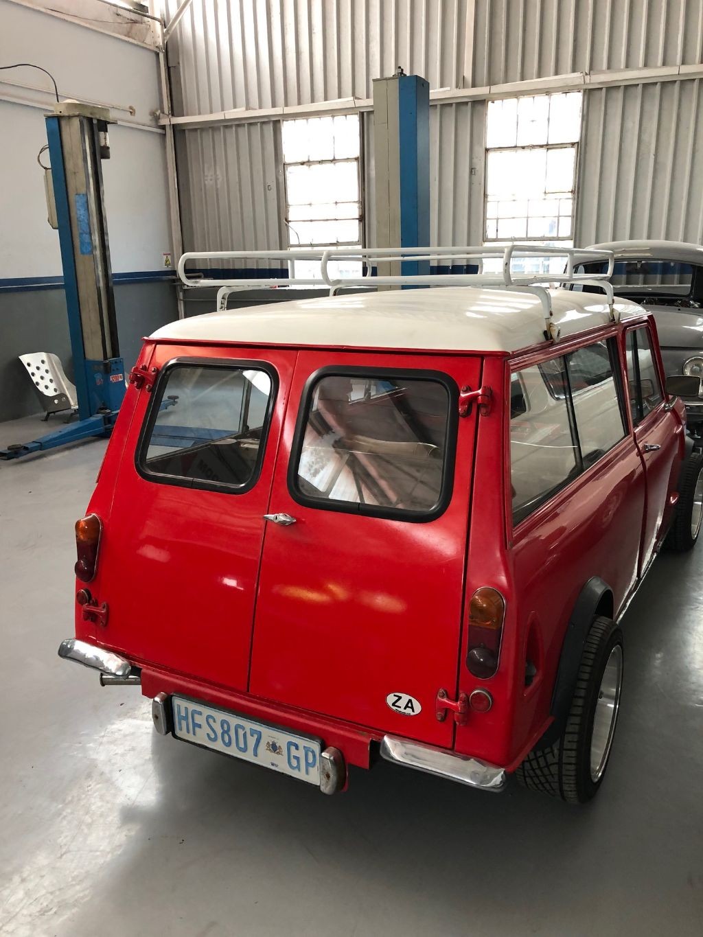 1965 MINI ESTATE For Sale | Classic Cars and Campers