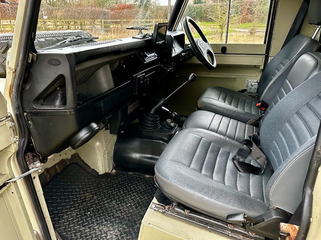 Land Rover Defender Pulse MAGNIFICENT 1997 DEFENDER 130 PULSE+PRO CAMPER CONVERSION For Sale ...