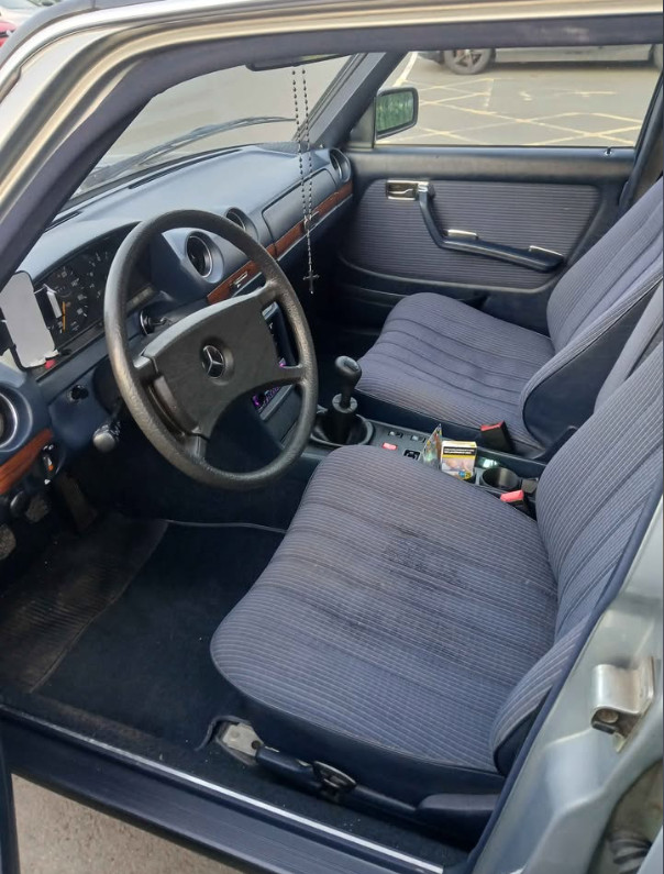 1984 Mercedes-Benz W123 For Sale | Classic Cars and Campers